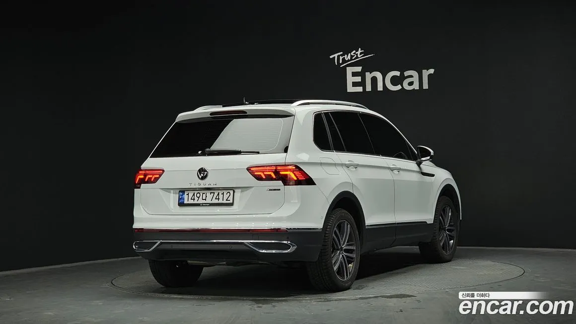 Volkswagen Tiguan — фото 3