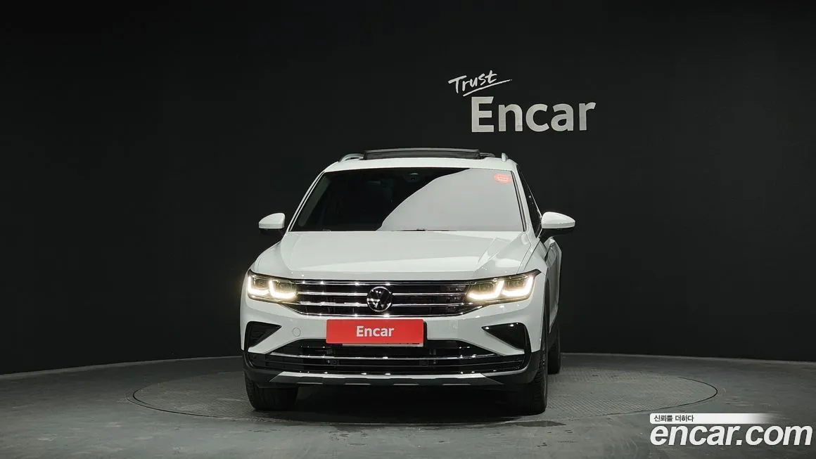 Volkswagen Tiguan — фото 2