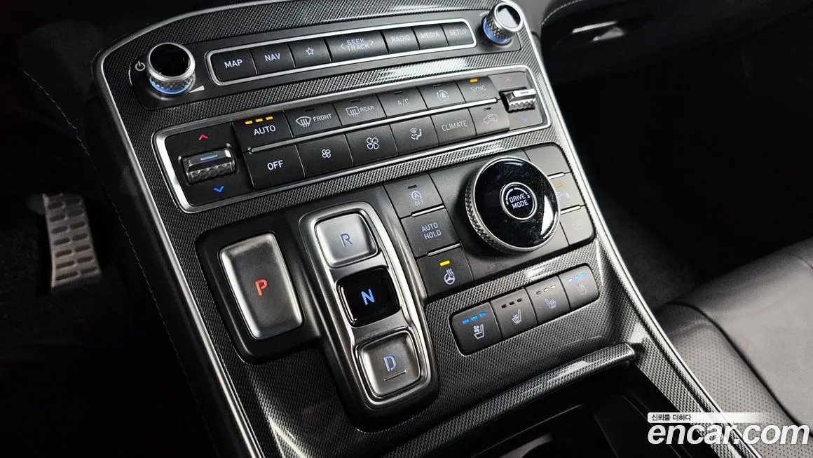 Hyundai Santafe — фото 5