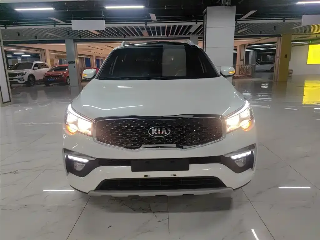 Kia KX7 — фото 8