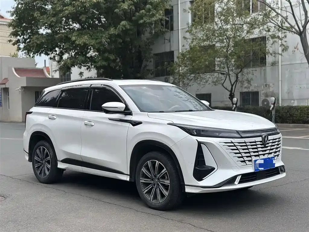 Changan CS75PLUS — фото 6
