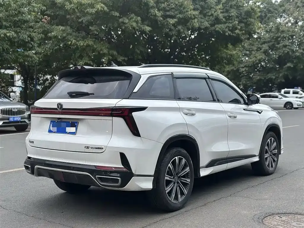Changan CS75PLUS — фото 7