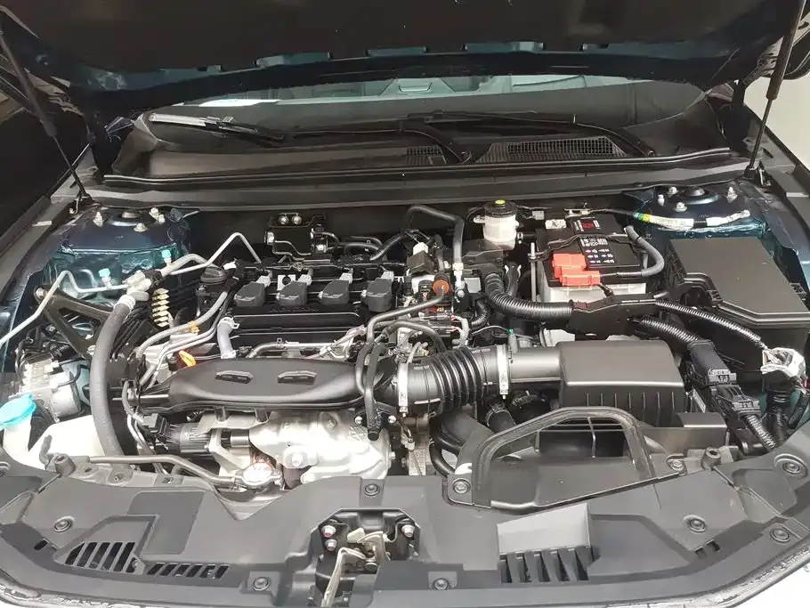 Honda Accord — фото 4