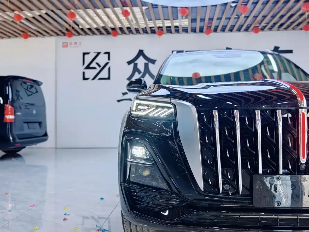 Hongqi HS5 — фото 3