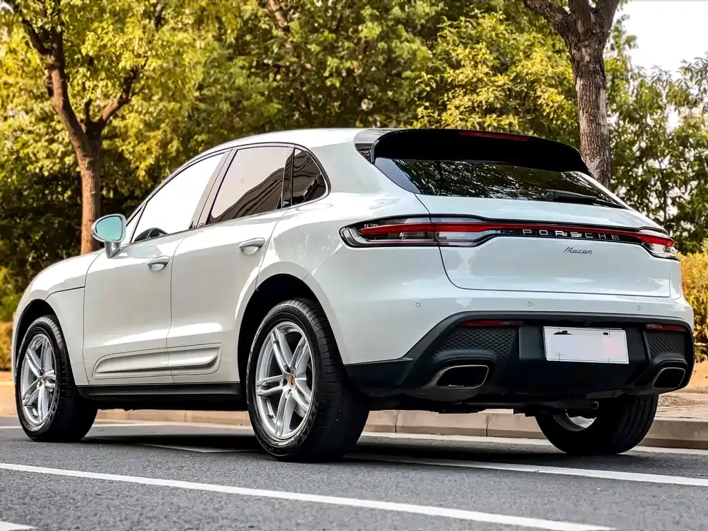 Porsche Macan — фото 9