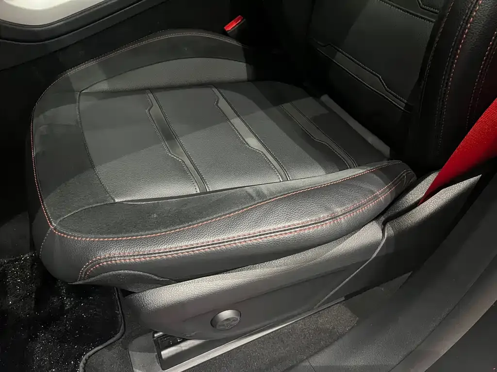 Mercedes-Benz GLE AMG — фото 5