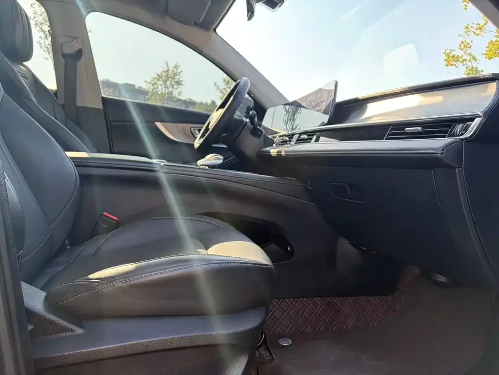 Chery Tiggo 8 PRO — фото 2