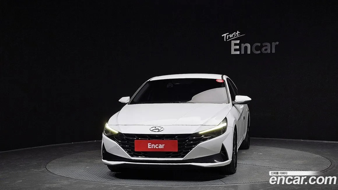 Hyundai AVANTE — фото 2