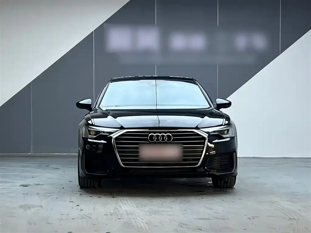 Audi A6L — фото 8