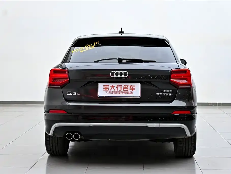 Audi Q2L — фото 4