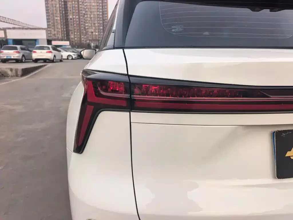 Changan CS75PLUS — фото 3