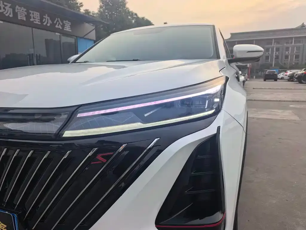 Changan CS75PLUS — фото 2