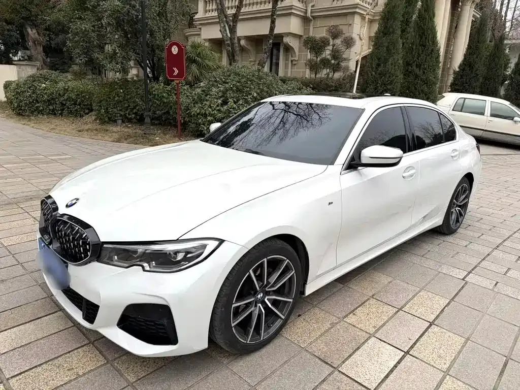 BMW 3 Series — фото 1