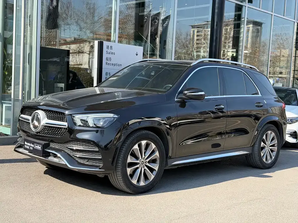 Mercedes-Benz GLE — фото 1