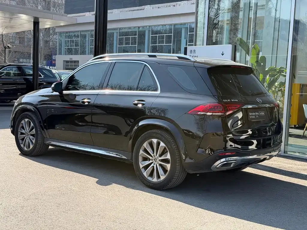 Mercedes-Benz GLE — фото 6