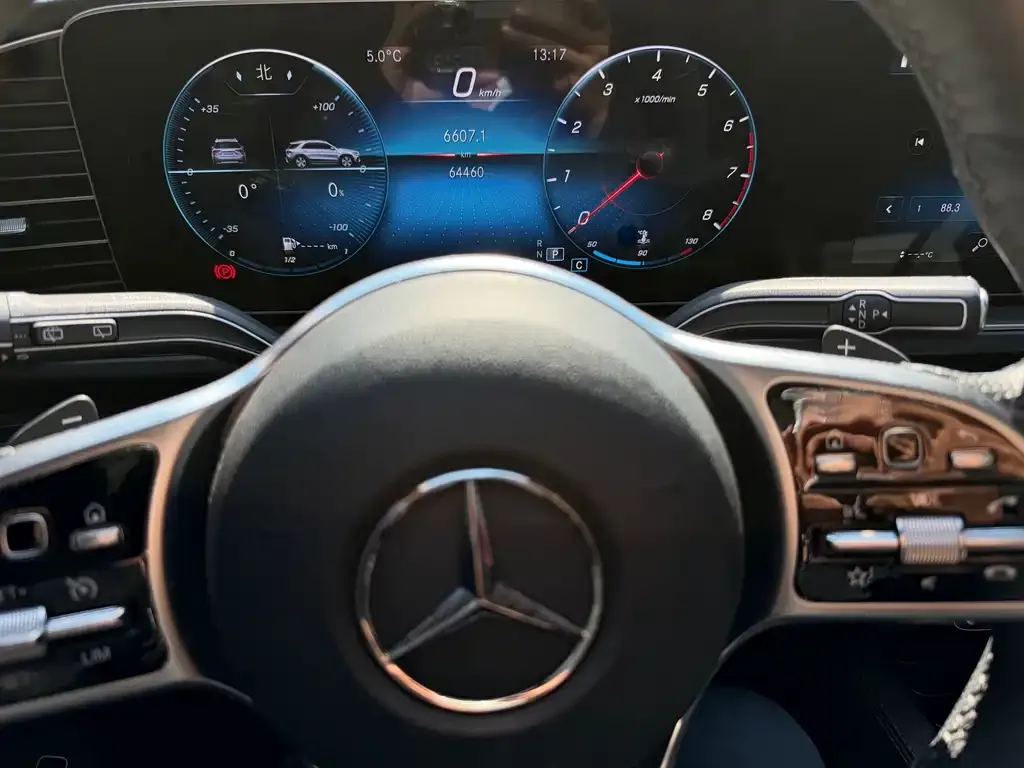 Mercedes-Benz GLE — фото 5