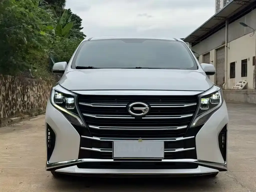 GAC Motor Trumpchi M8 — фото 2