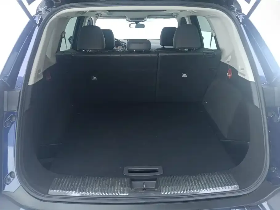 Nissan X-Trail — фото 10