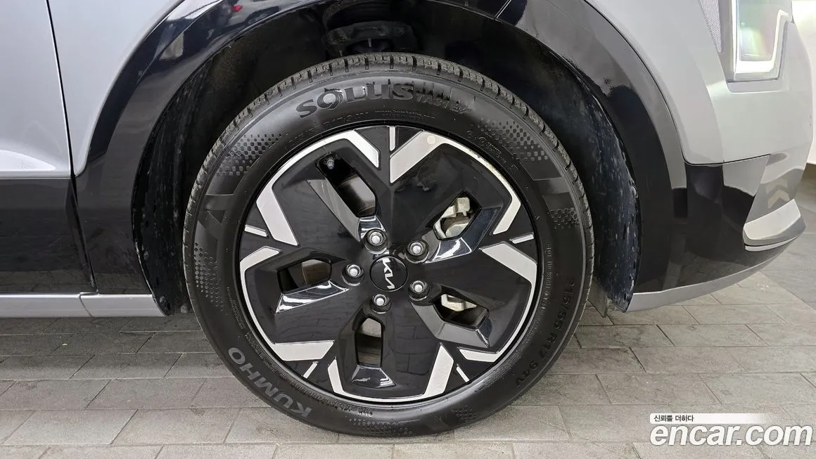 Kia Niro — фото 10