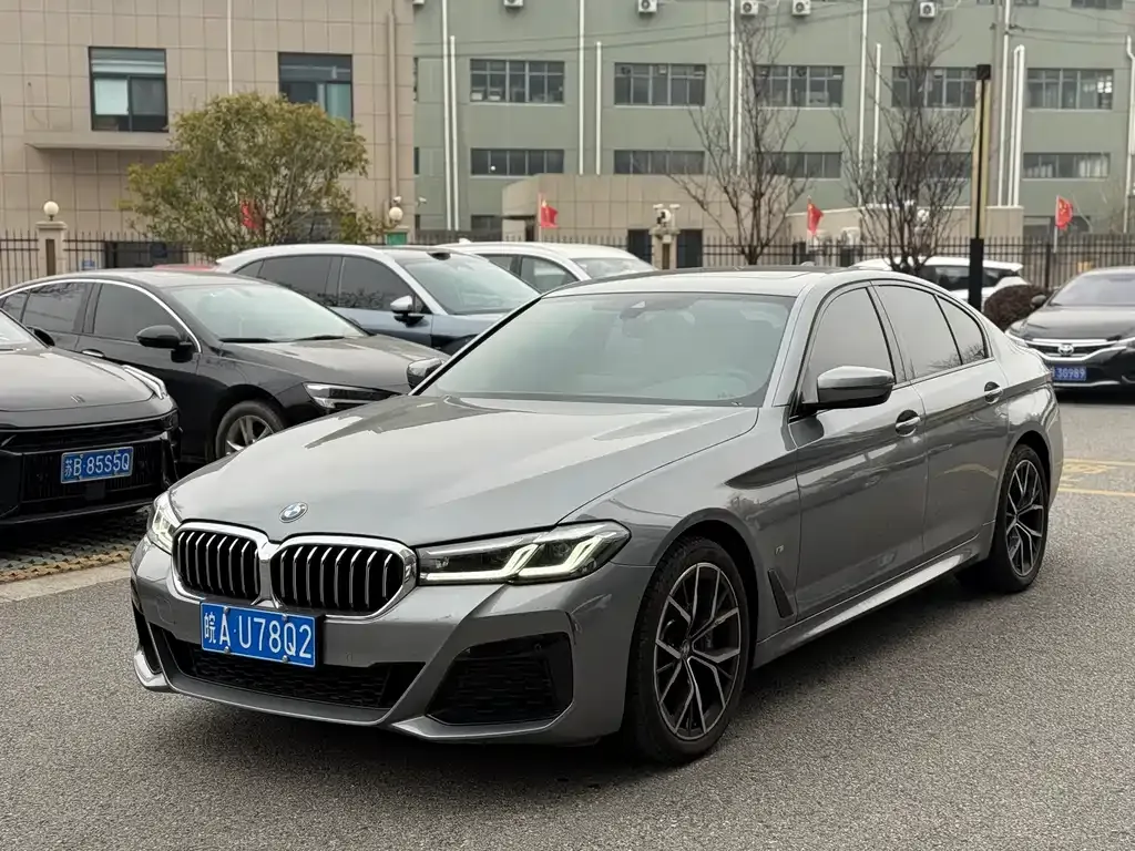 BMW 5 Series (Import) — фото 1