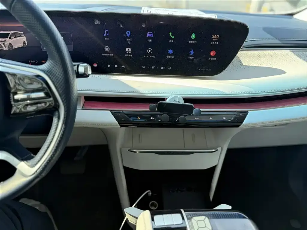 Buick GL8 Hybrid — фото 5