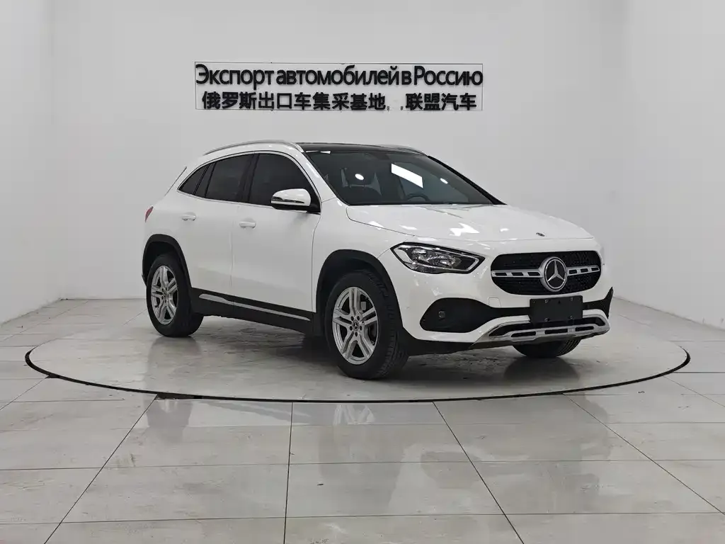 Mercedes-Benz GLA — фото 3