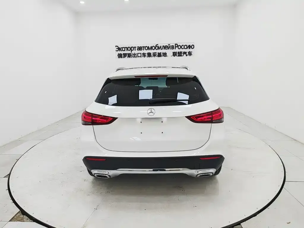Mercedes-Benz GLA — фото 9
