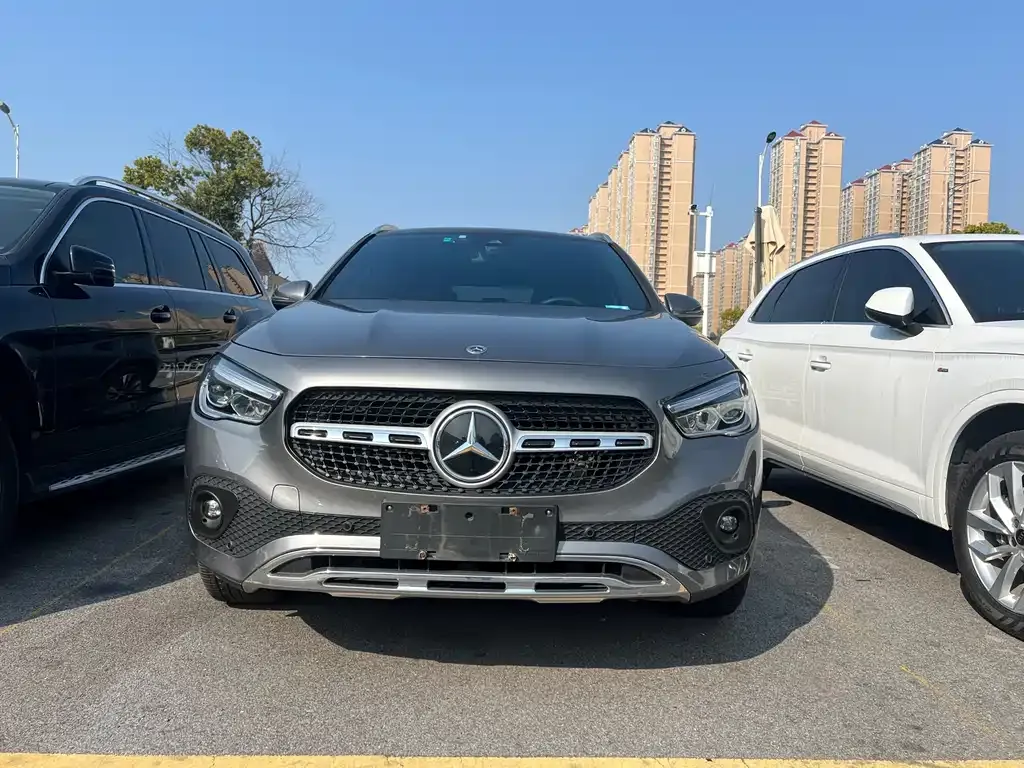 Mercedes-Benz GLA — фото 9