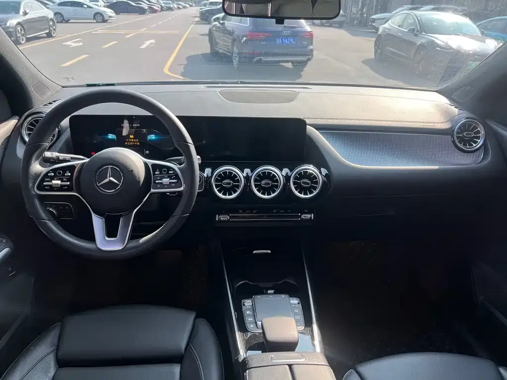 Mercedes-Benz GLA — фото 2