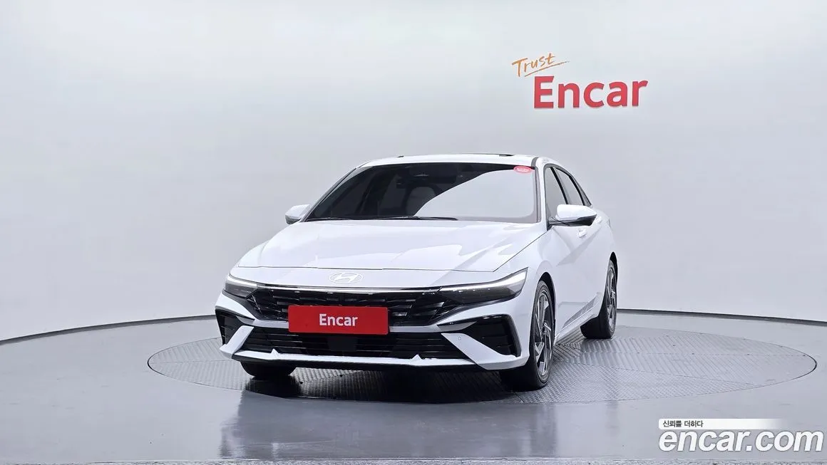 Hyundai AVANTE — фото 5