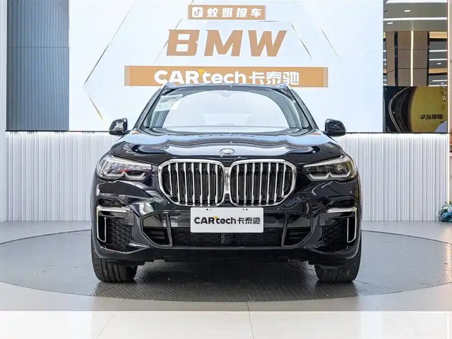 BMW X5 — фото 10