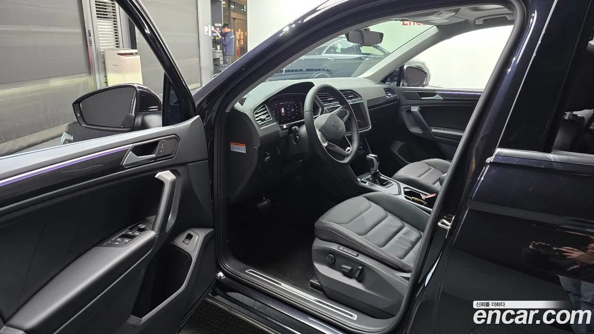 Volkswagen Tiguan — фото 3