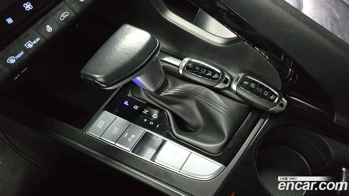 Hyundai AVANTE — фото 9