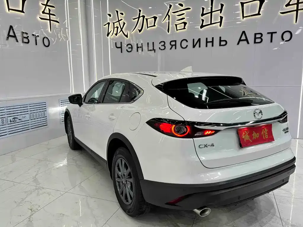 Mazda CX-4 — фото 3