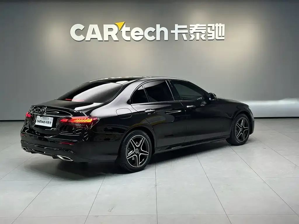 Mercedes-Benz E-Class (Import) — фото 3