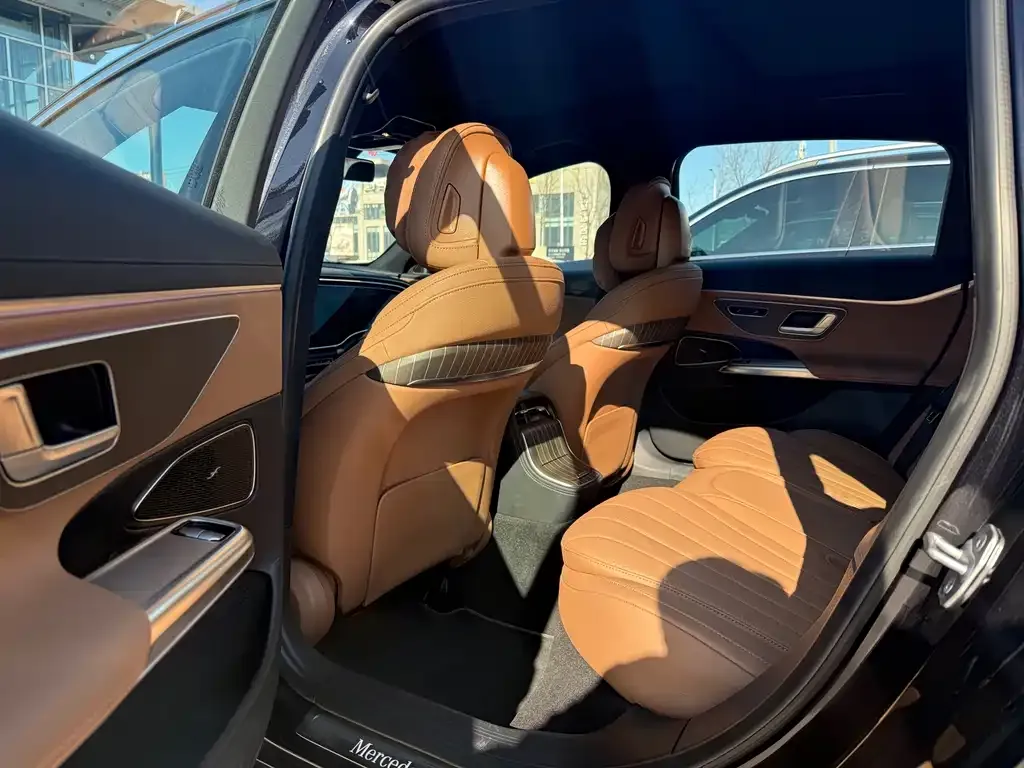 Mercedes-Benz E-Class New Energy — фото 5