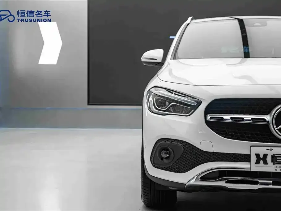 Mercedes-Benz GLA — фото 2