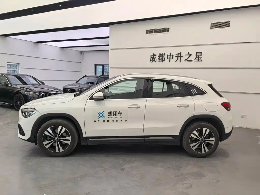Mercedes-Benz GLA — фото 6