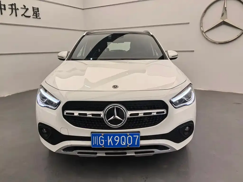 Mercedes-Benz GLA — фото 7