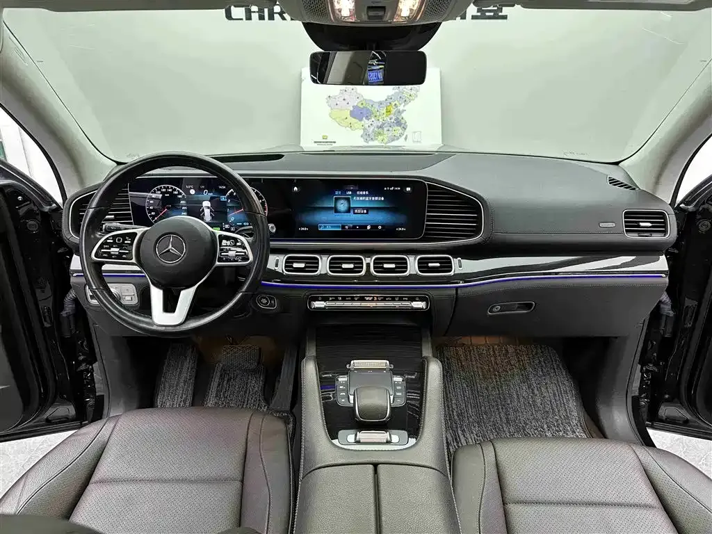 Mercedes-Benz GLS — фото 6