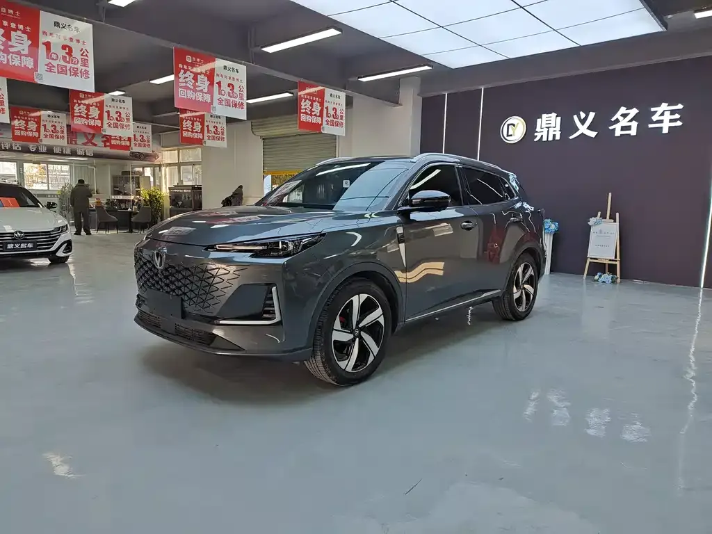 Changan CS55PLUS — фото 1