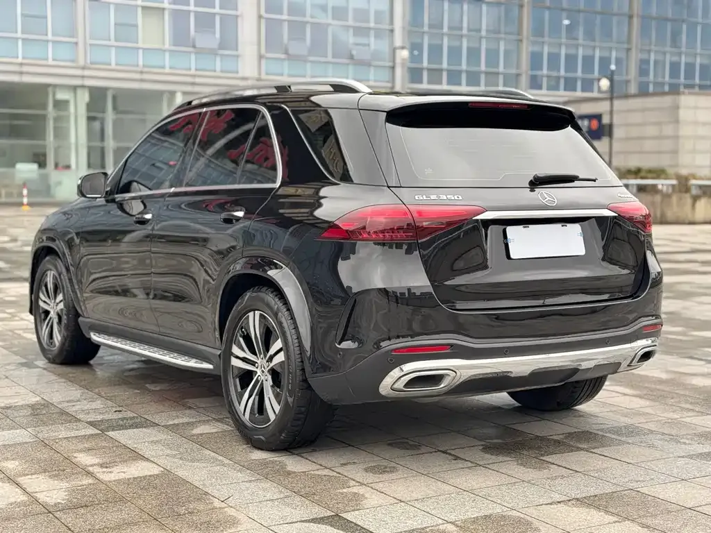Mercedes-Benz GLE — фото 6