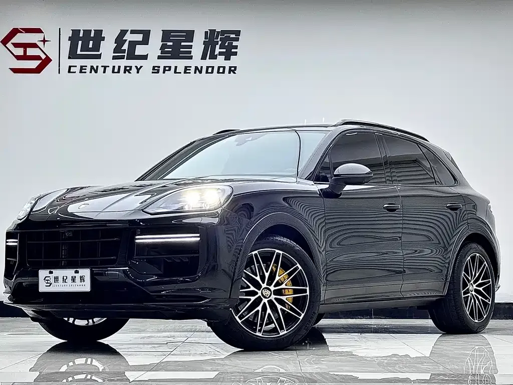 Porsche Cayenne — фото 1