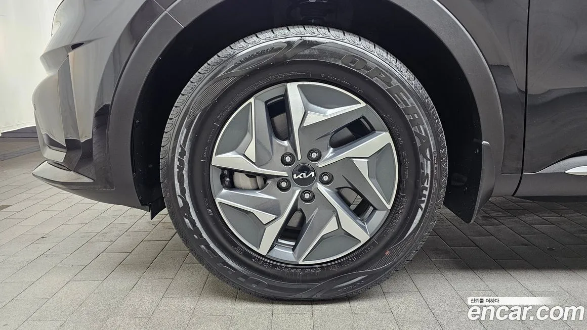 Kia Sorento — фото 6
