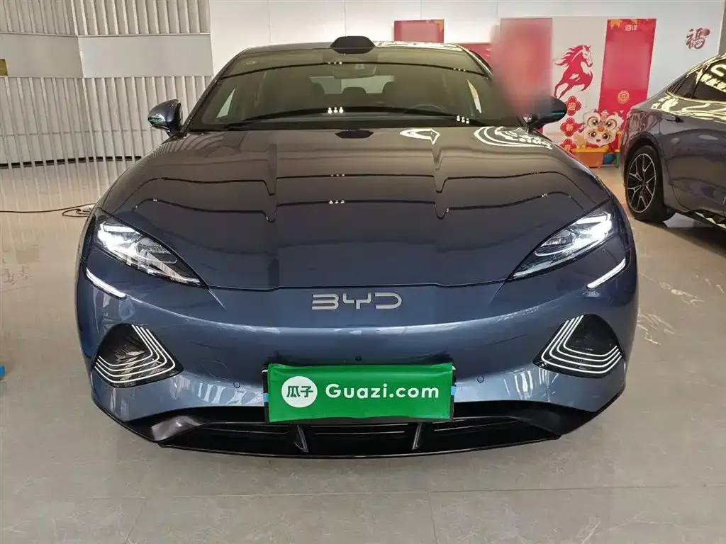 BYD Seal — фото 4