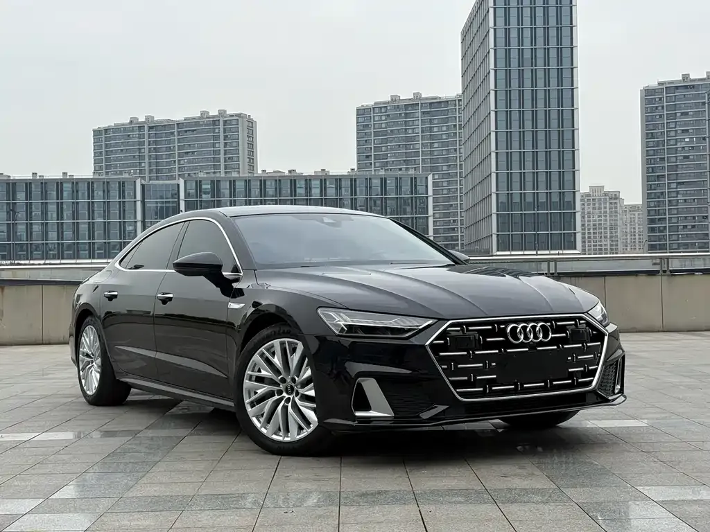 Audi A7L — фото 5