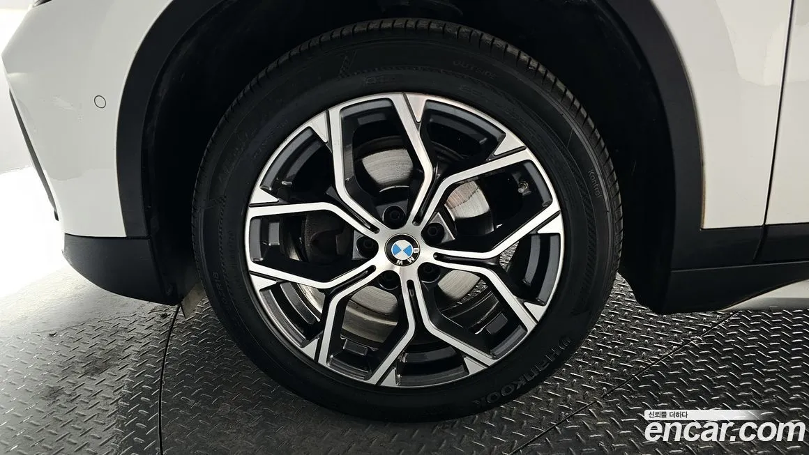 BMW X1 — фото 2
