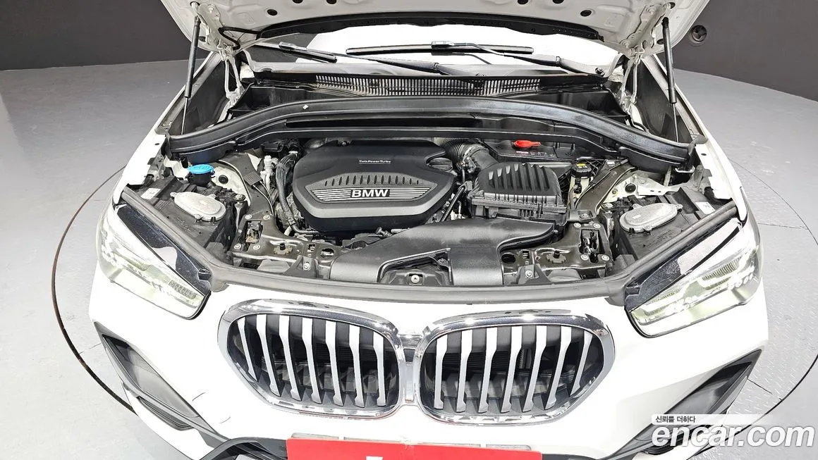 BMW X1 — фото 9