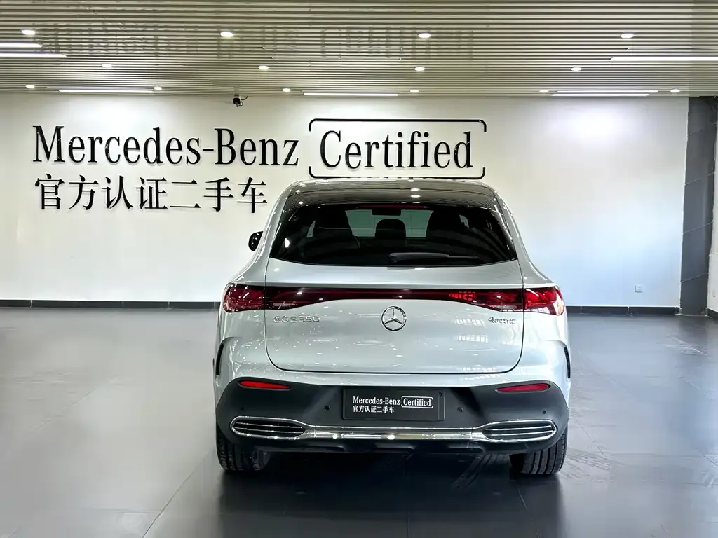 Mercedes-Benz EQE SUV — фото 2