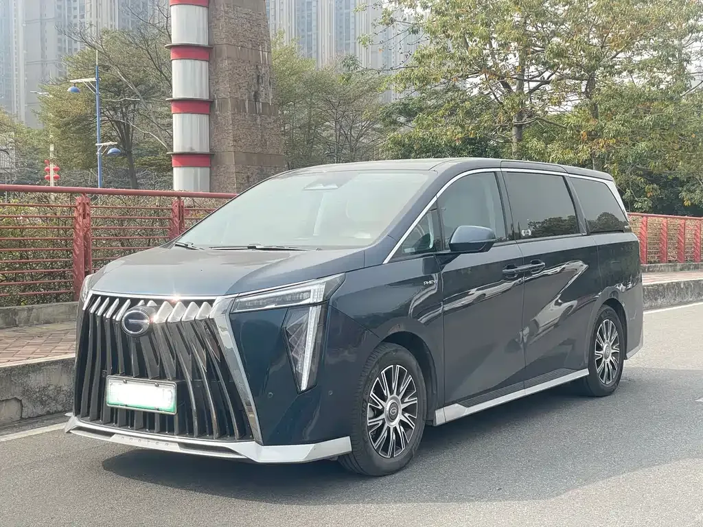 GAC Motor Trumpchi E9 — фото 1